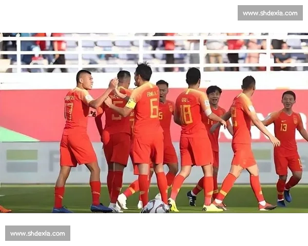 国足迎战突尼斯检验长期备战成效的关键一役引发广泛关注赛前表现