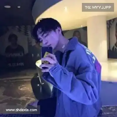 戴鑫旗
